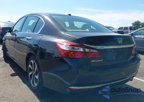 2016 Honda Accord Ex-L z USA, uszkodzony, nr VIN 1HGCR2F82GA246890